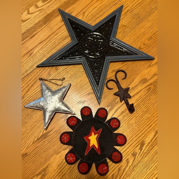 Hand Crafted Other - Handcrafted Primitive Stars Decor
Lot (4) For Your Home 🤩
